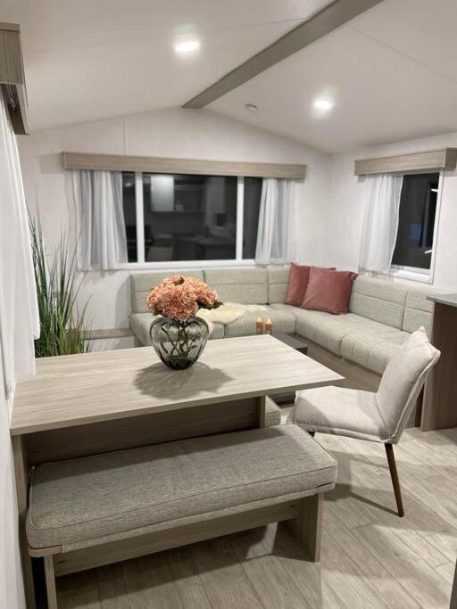 Hovik Garden Guest House מראה חיצוני תמונה